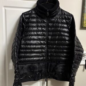 Sosken  down filled jacket. L